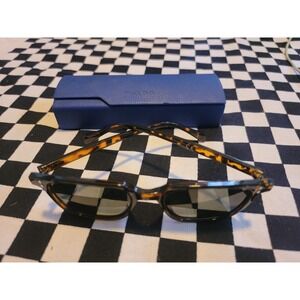 Tortoise Shell‎ Sunglasses  w/ Blue WALDO Hard Case • Classic Retro Style